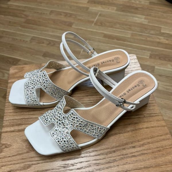 صندل هرمس سفید